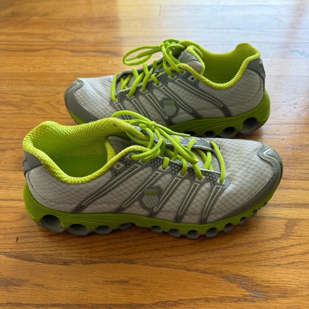 WOMANS TRAINER - K-SWISS Athletic size 9